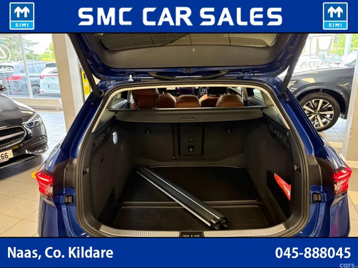 Skoda Superb Estate, Diesel, 2024, Blue