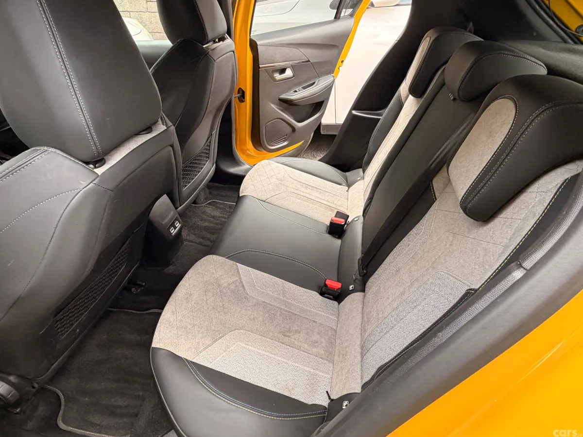 Peugeot 208 Hatchback, Petrol, 2021, Yellow