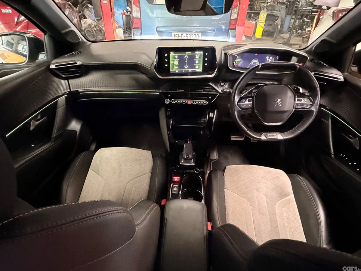 Peugeot 208 Hatchback, Petrol, 2021, Yellow