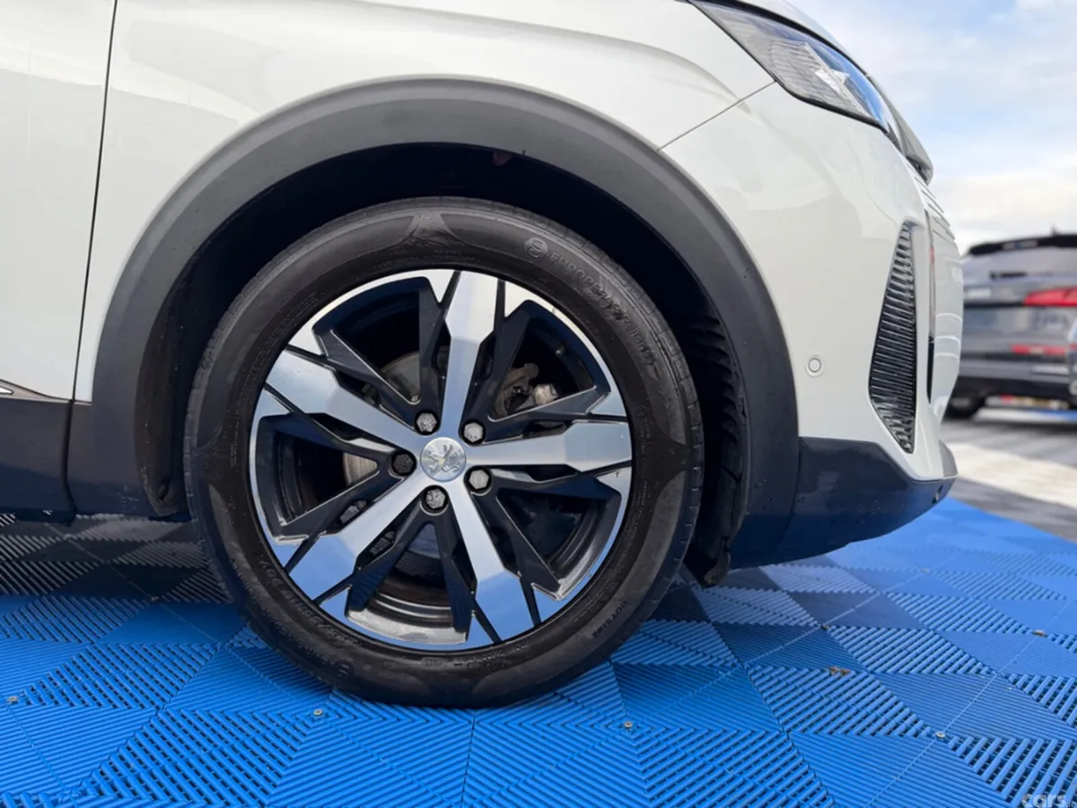 Peugeot 3008 SUV, Diesel, 2021, White