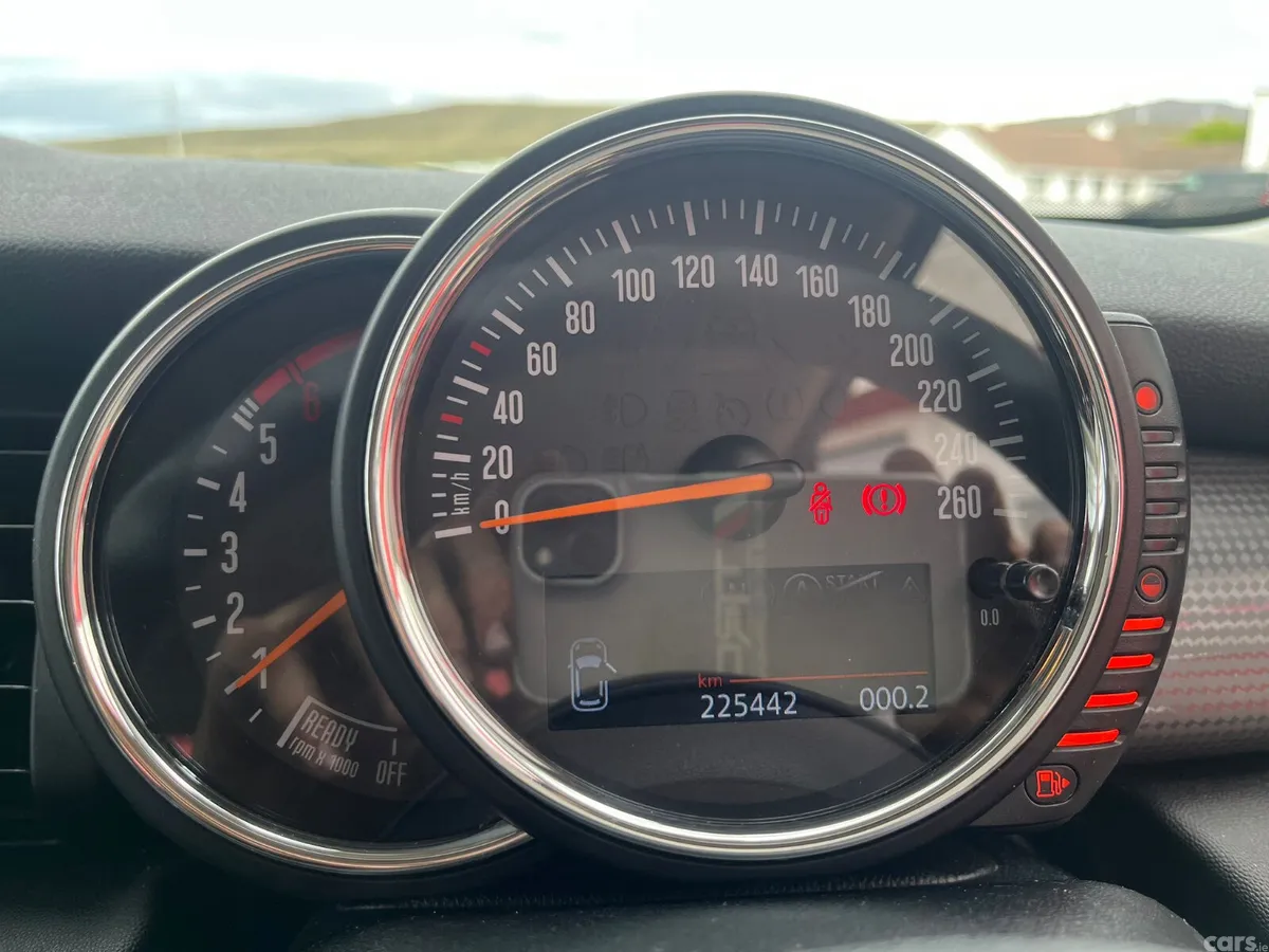 Mini Cooper Hatchback, Diesel, 2015, Blue
