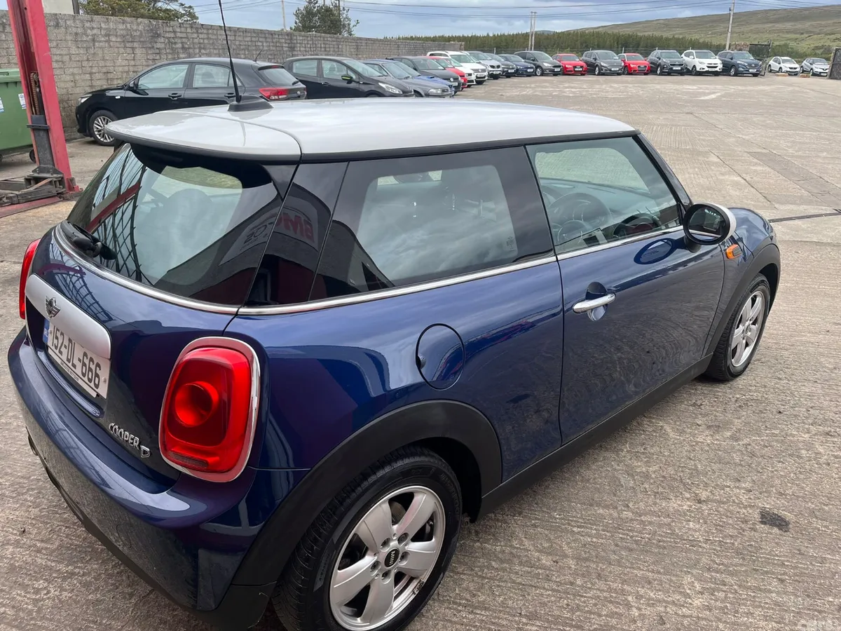 Mini Cooper Hatchback, Diesel, 2015, Blue