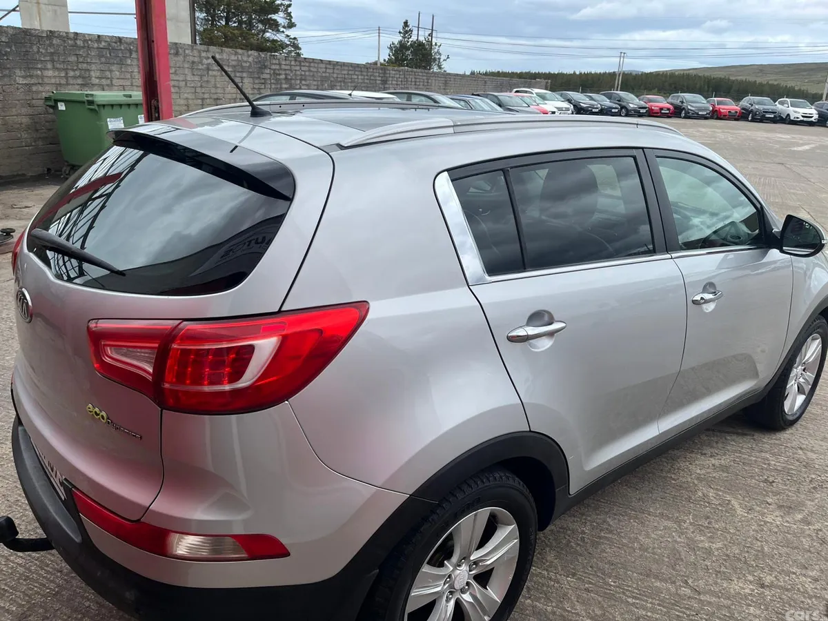 Kia Sportage SUV, Diesel, 2011, Silver