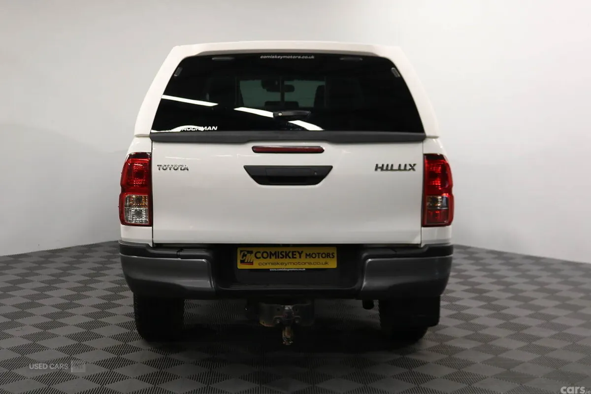 Toyota Hilux Pick Up, Diesel, 2022, White
