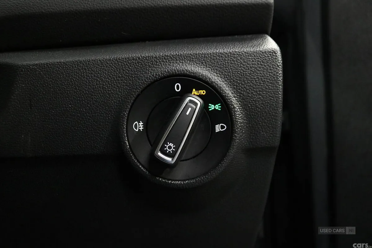 Volkswagen T-Roc SUV, Diesel, 2023, Grey