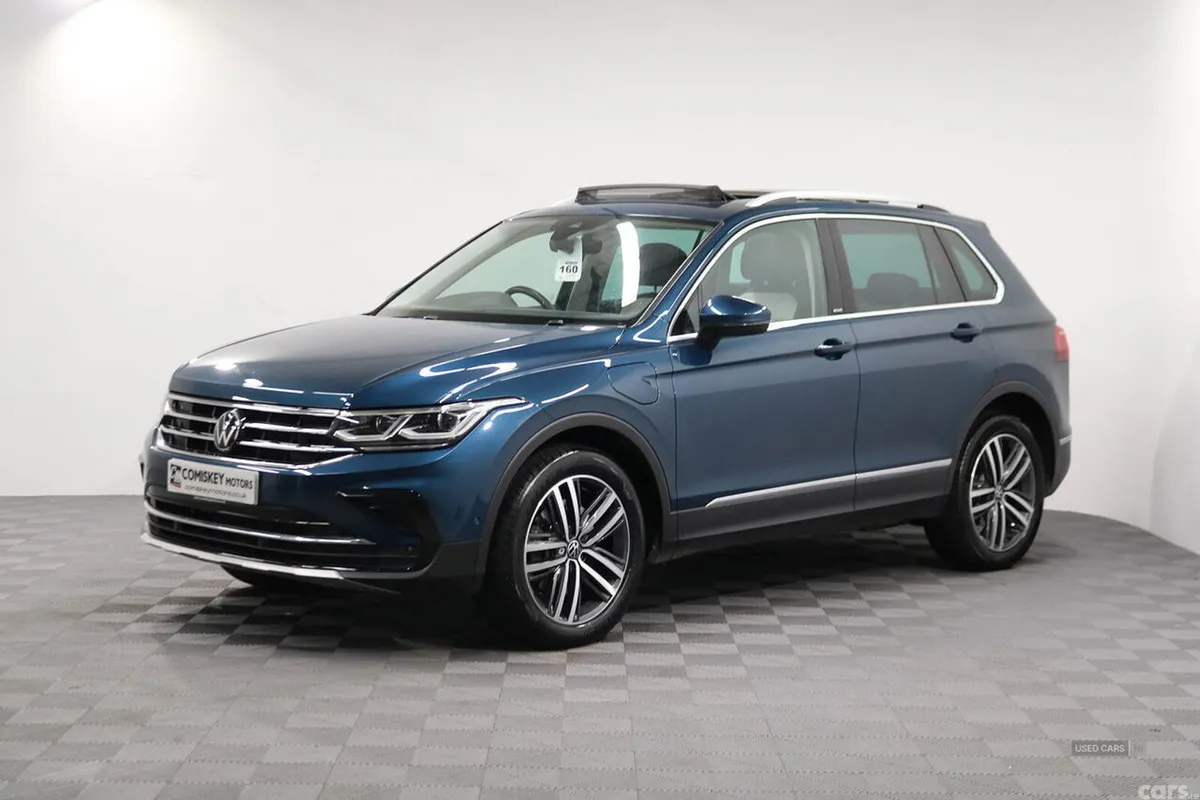 Volkswagen Tiguan SUV, Petrol Hybrid, 2023, Blue