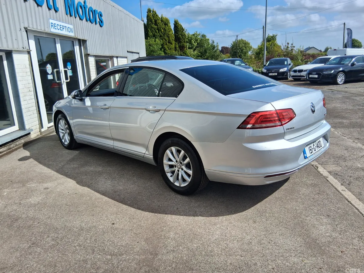 Volkswagen Passat Saloon, Diesel, 2015, Silver