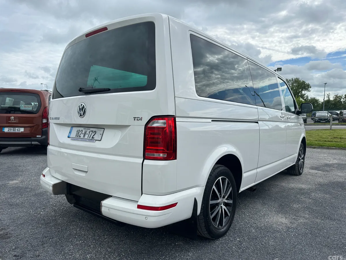 Volkswagen Caravelle MPV, Diesel, 2018, White