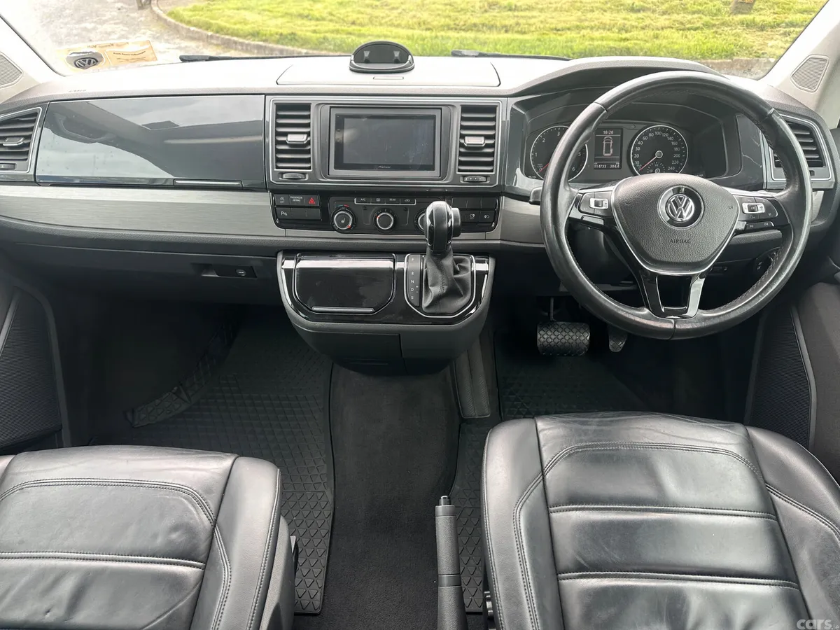 Volkswagen Caravelle MPV, Diesel, 2018, White