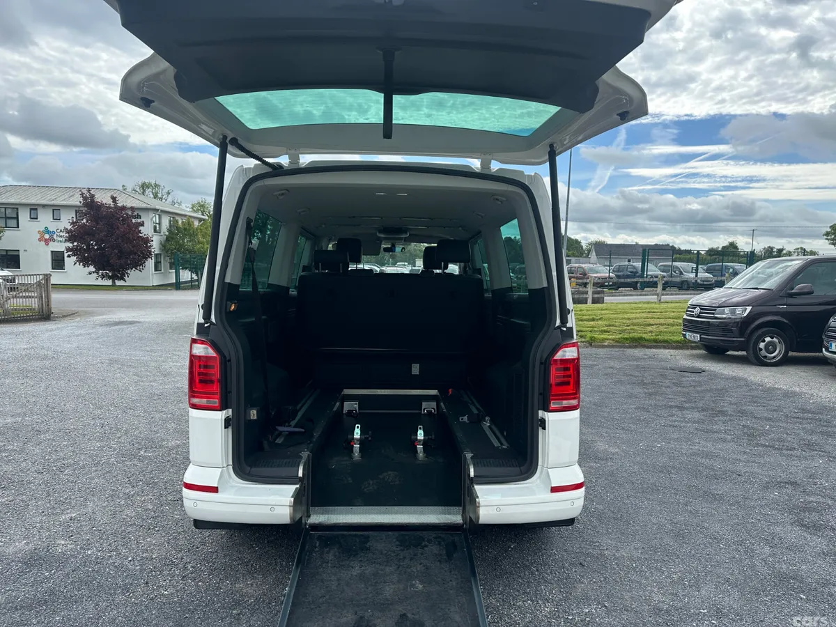 Volkswagen Caravelle MPV, Diesel, 2018, White