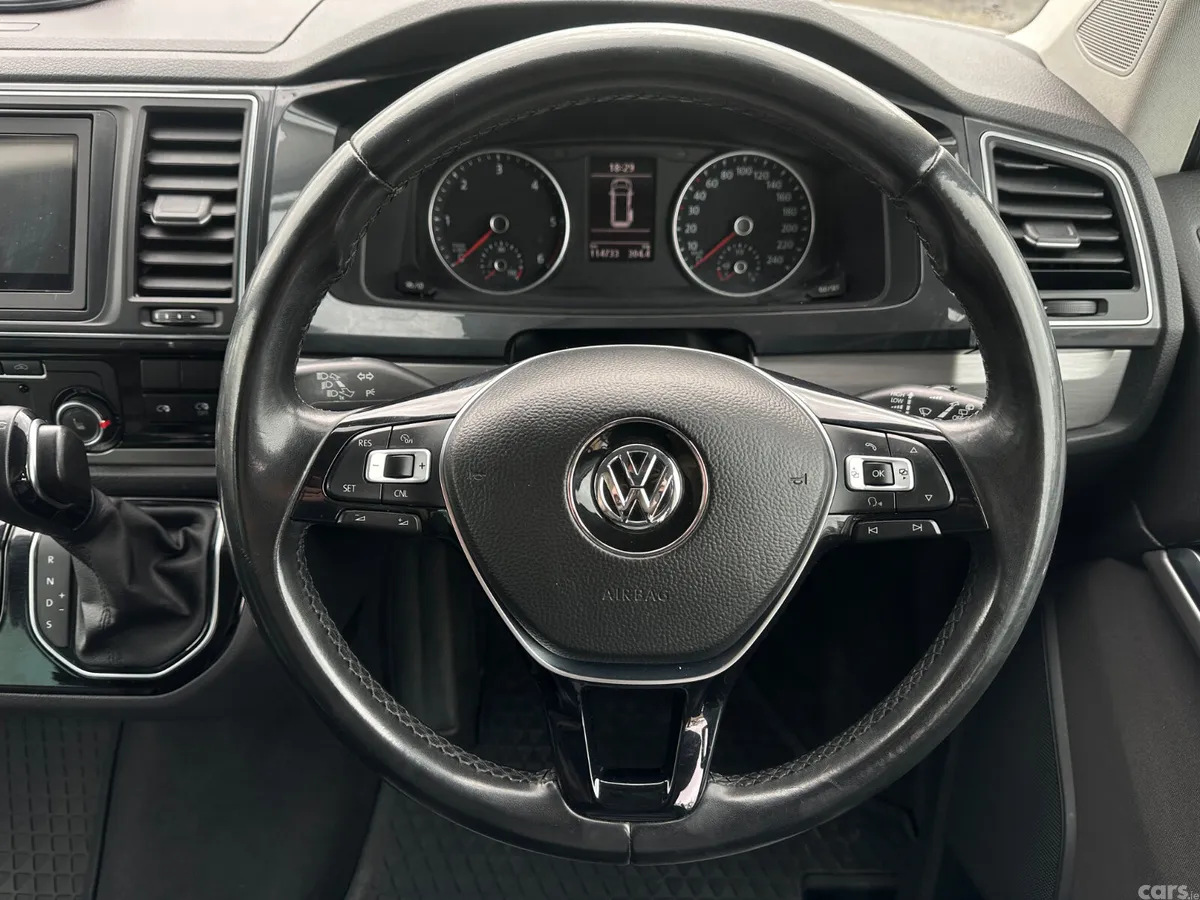 Volkswagen Caravelle MPV, Diesel, 2018, White
