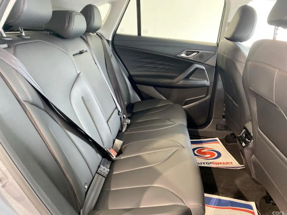 MG HS SUV, Petrol Hybrid, 2026, Black