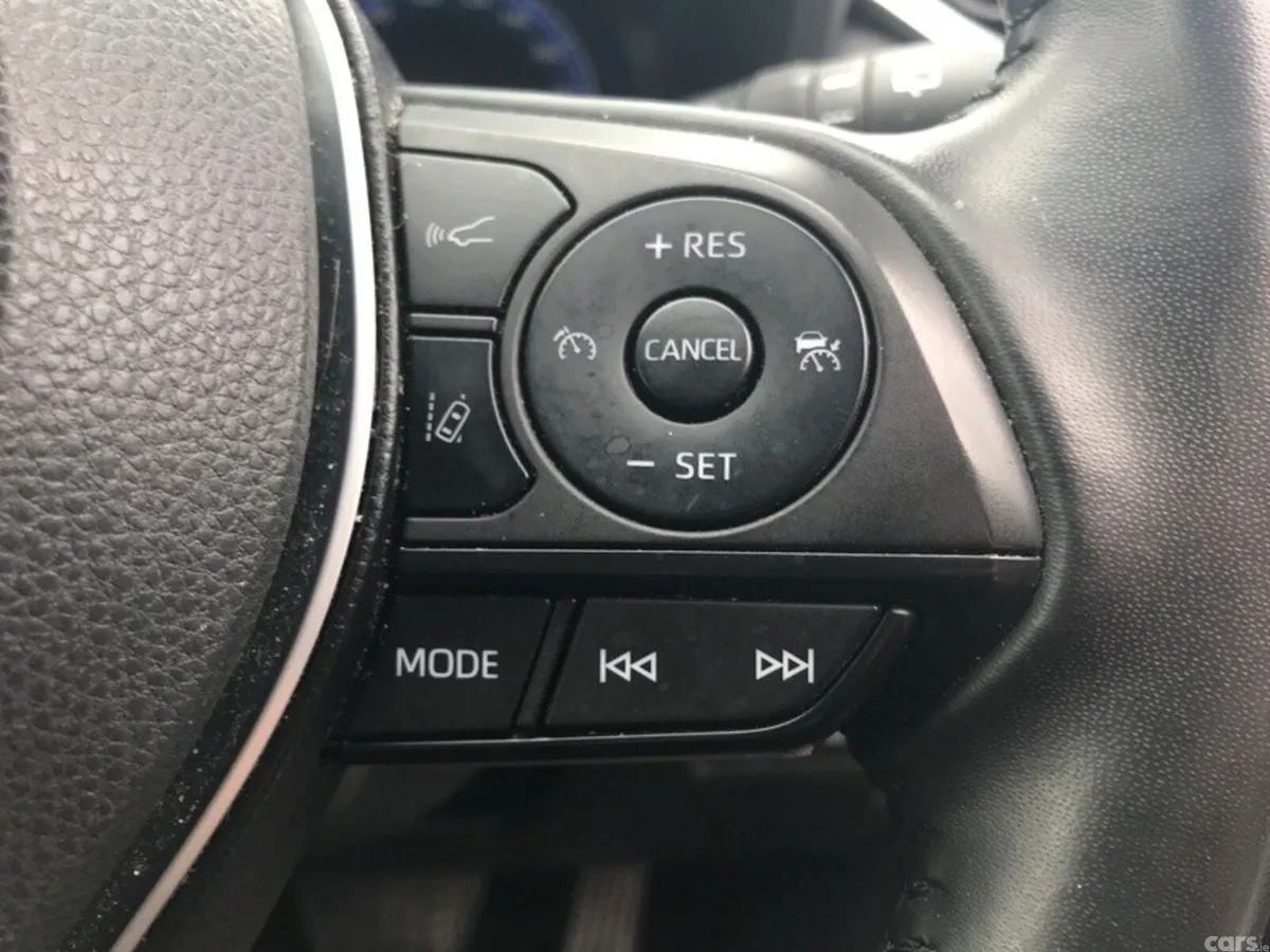 Toyota RAV4 SUV, Petrol Hybrid, 2023, Red