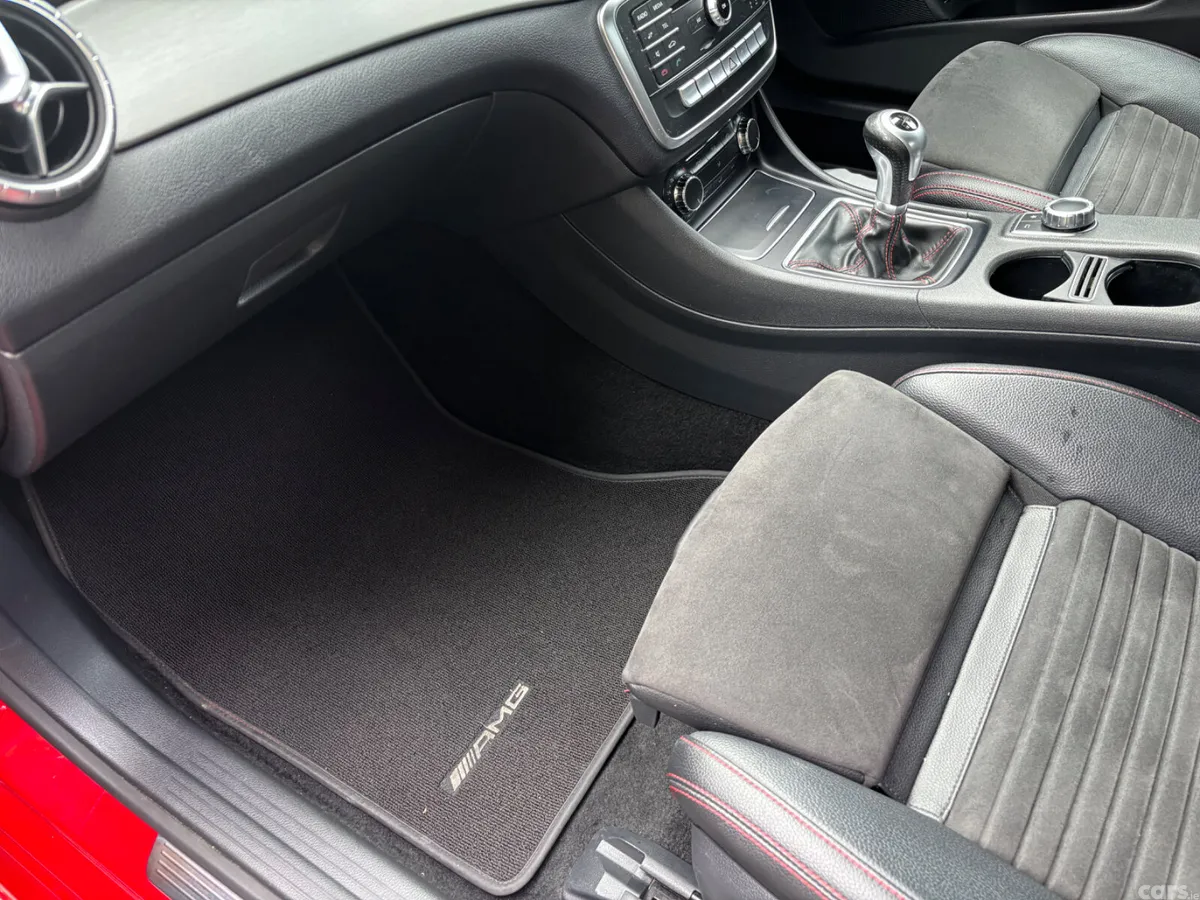 Mercedes-Benz CLA Saloon, Diesel, 2018, Red