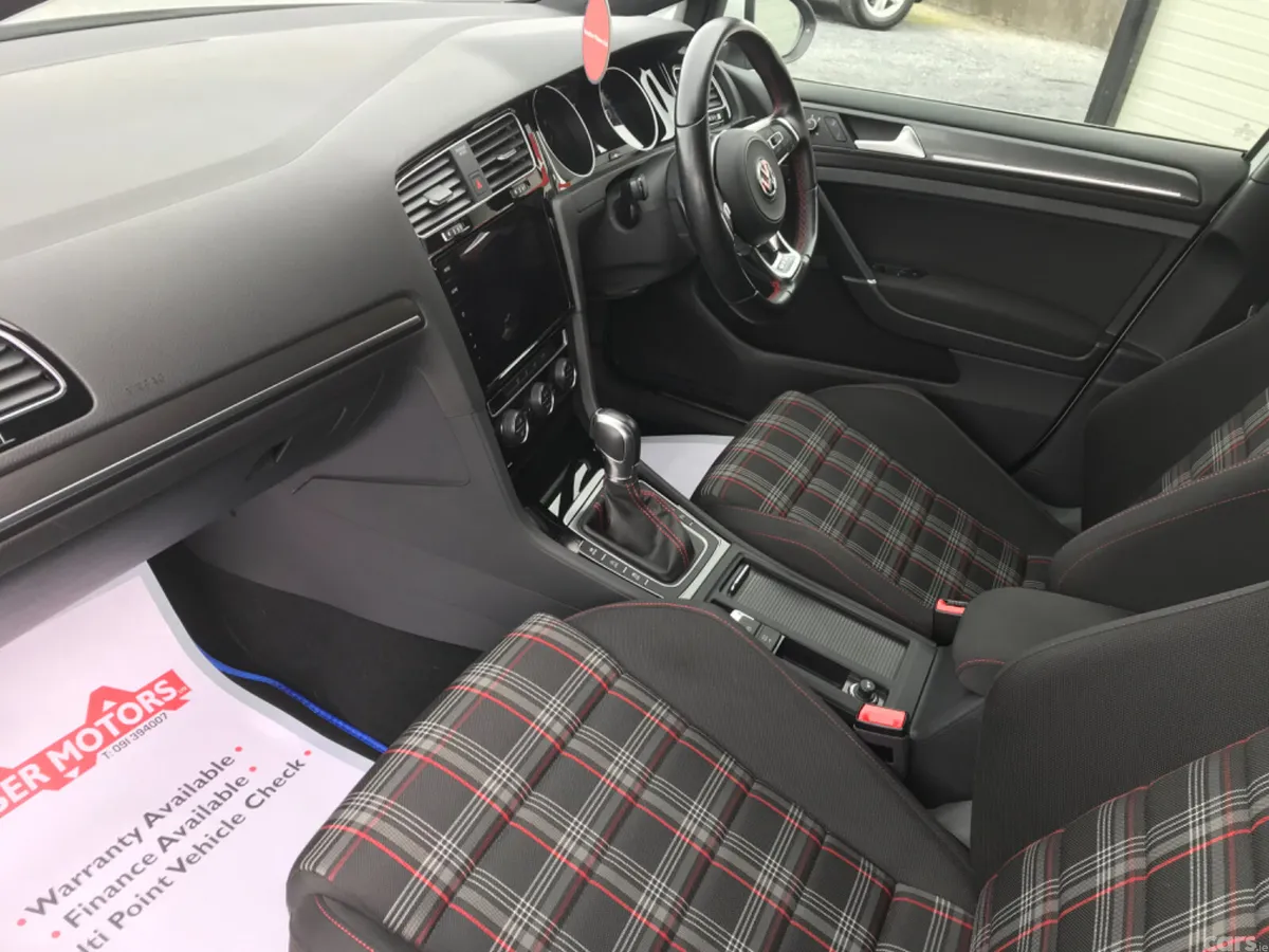 Volkswagen Golf Hatchback, Petrol, 2019, White