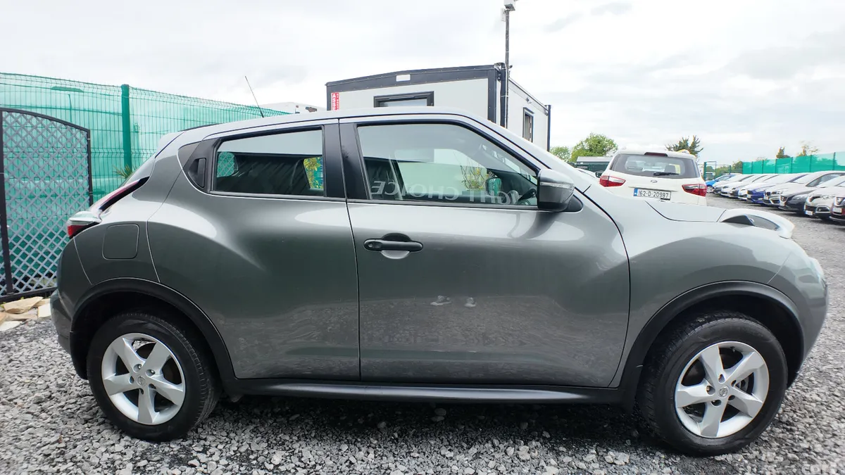 Nissan Juke SUV, Diesel, 2018, Grey