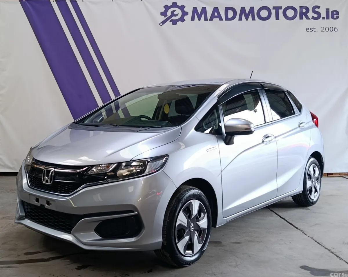 Honda Fit Hatchback, Petrol Hybrid, 2020, Silver