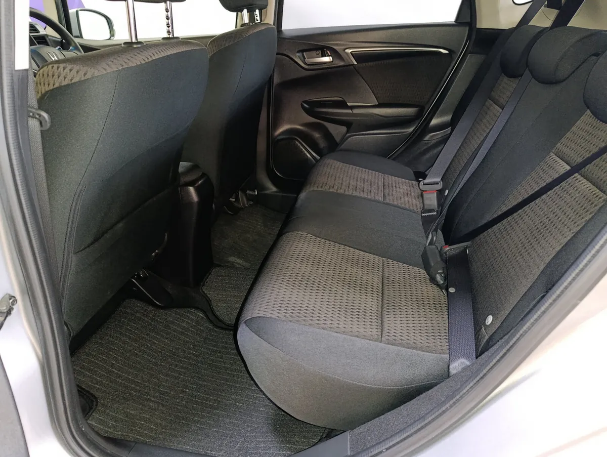 Honda Fit Hatchback, Petrol Hybrid, 2020, Silver
