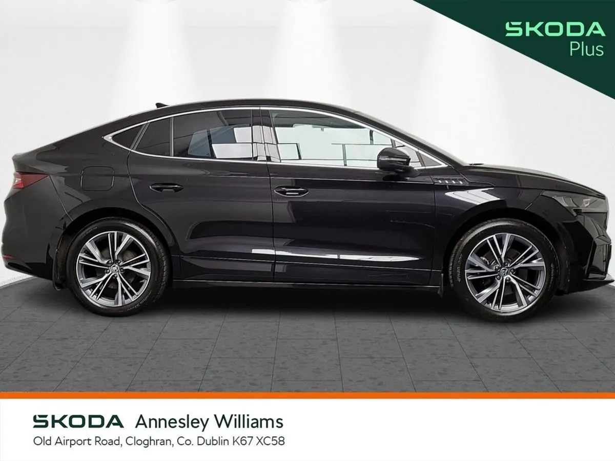 Skoda Enyaq Hatchback, Electric, 2023, Black