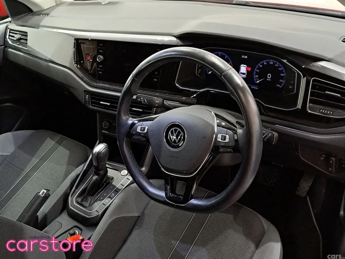 Volkswagen Polo Hatchback, Petrol, 2021, Red