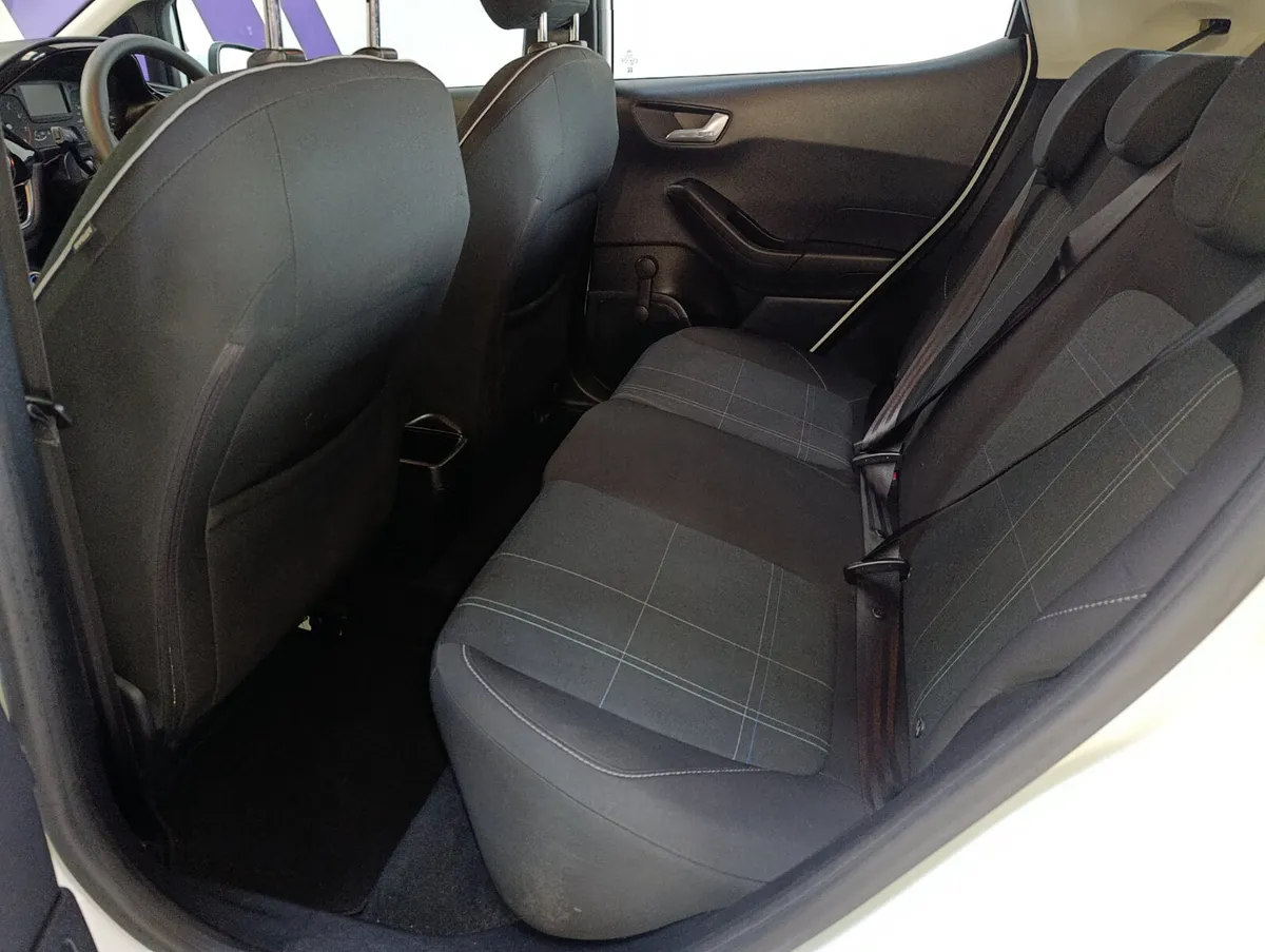 Ford Fiesta Hatchback, Petrol, 2018, White
