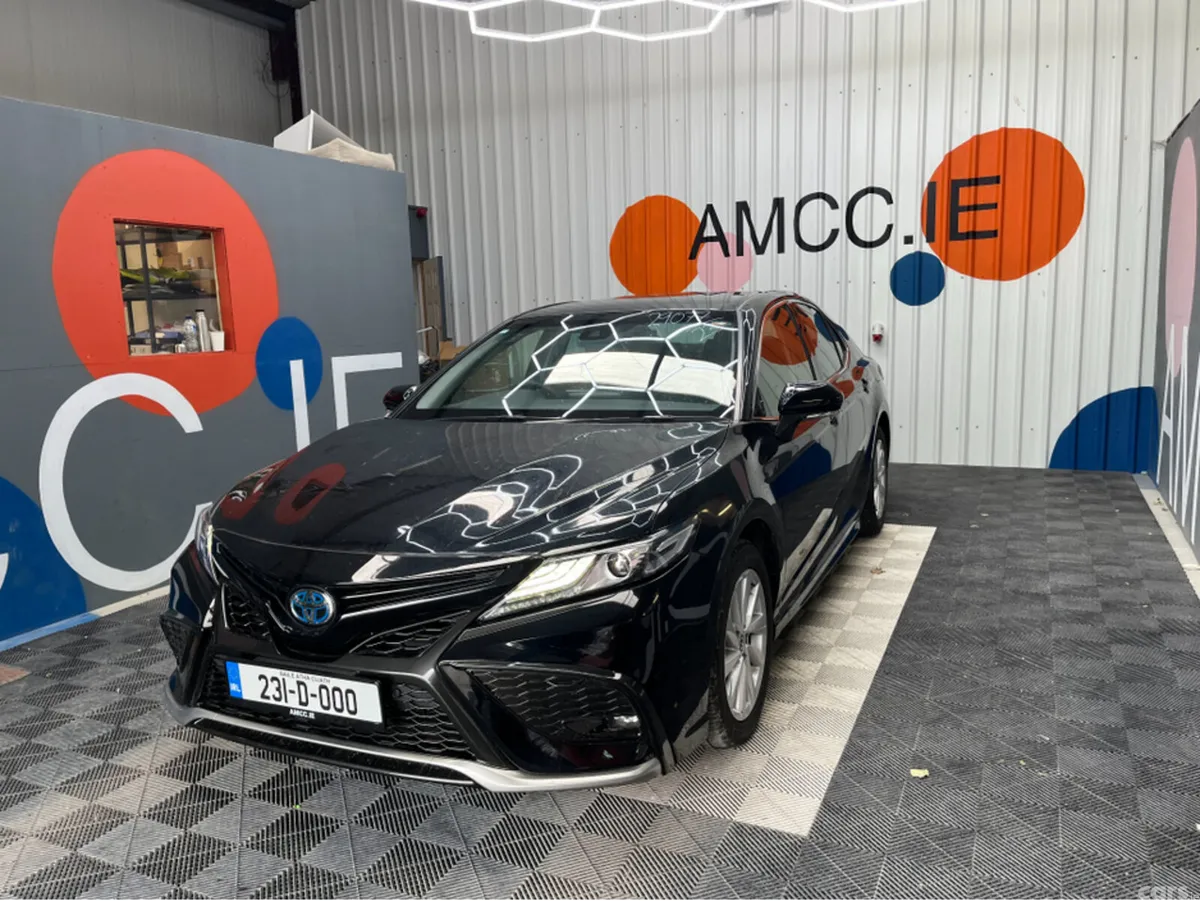 Toyota Camry Saloon, Petrol Hybrid, 2023, Black