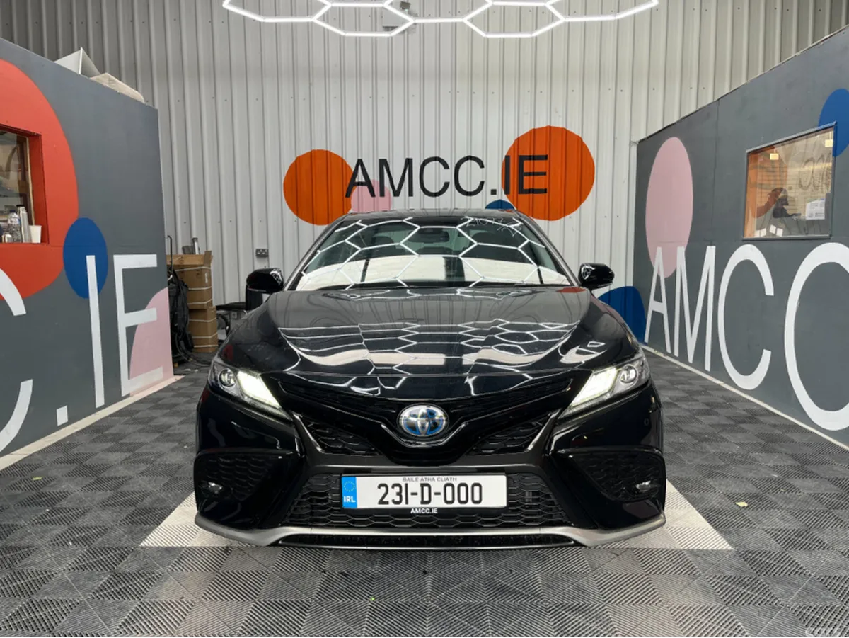 Toyota Camry Saloon, Petrol Hybrid, 2023, Black