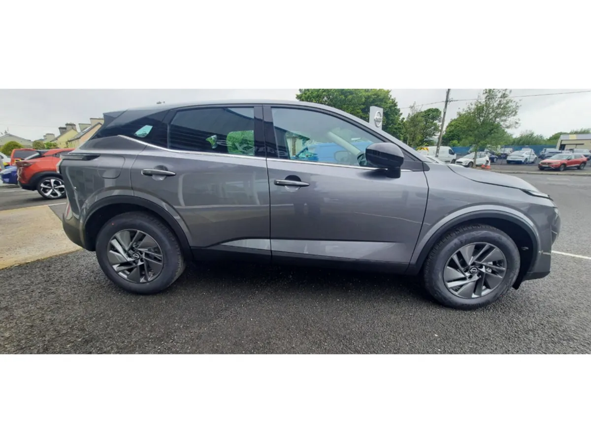 Nissan Qashqai Hatchback, Petrol Hybrid, 2026, Grey