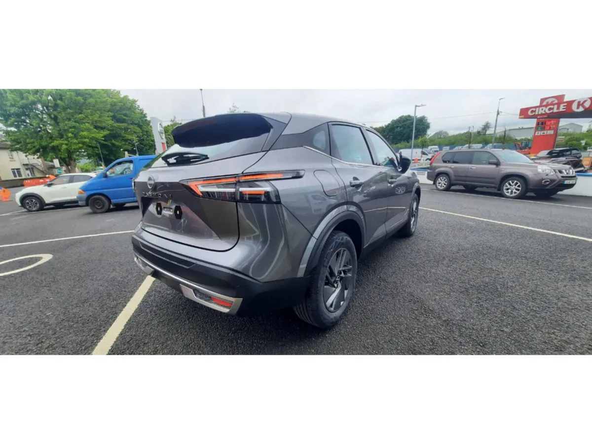Nissan Qashqai Hatchback, Petrol Hybrid, 2026, Grey