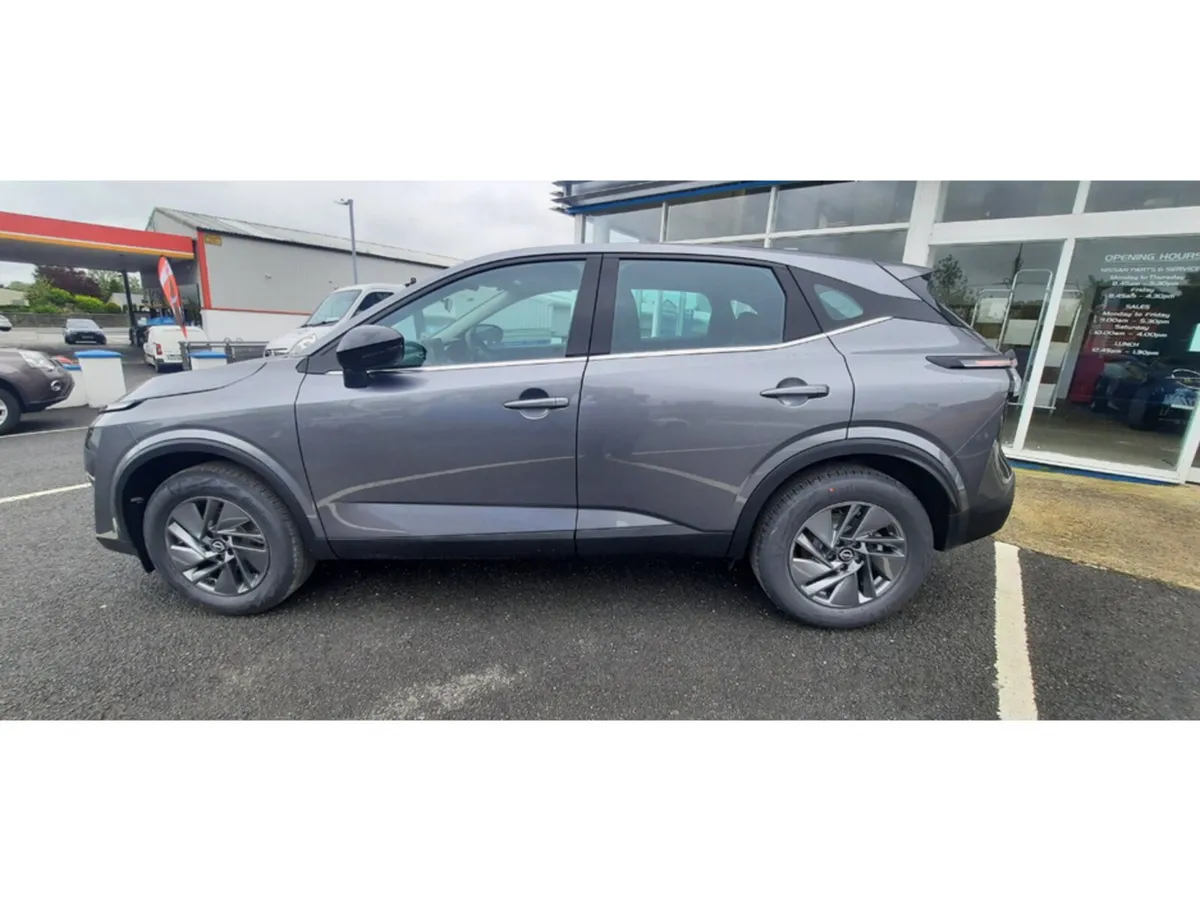 Nissan Qashqai Hatchback, Petrol Hybrid, 2026, Grey
