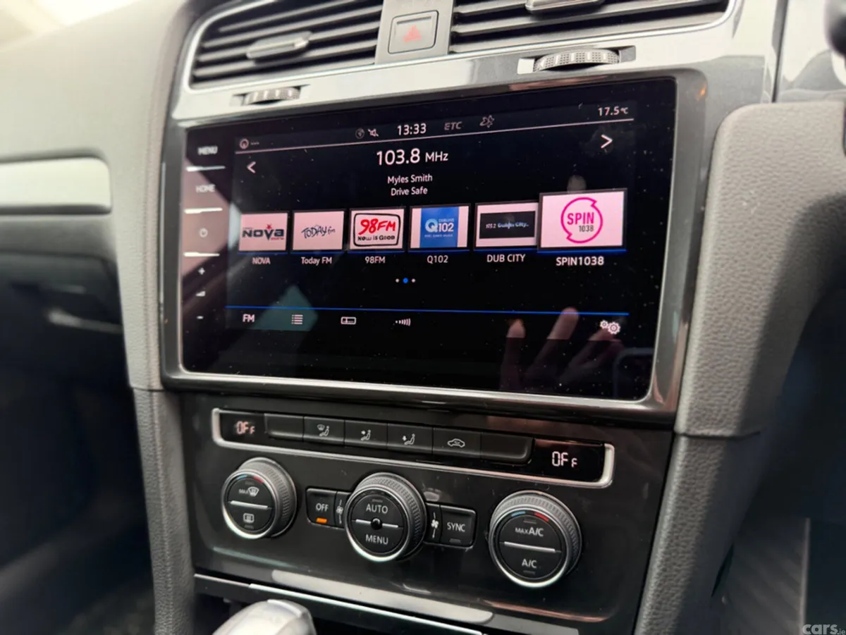 Volkswagen Golf Estate, Petrol, 2019, White