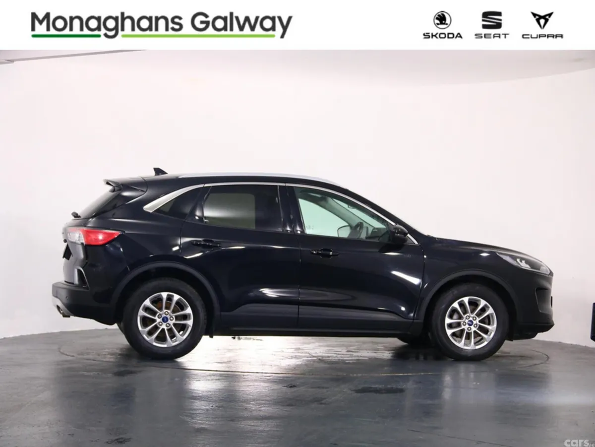 Ford Kuga MPV, Diesel, 2022, Black