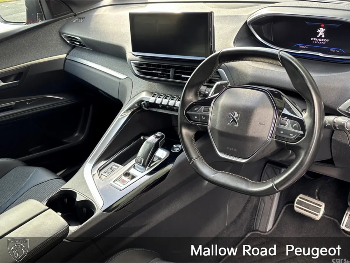 Peugeot 3008 SUV, Diesel, 2023, Red