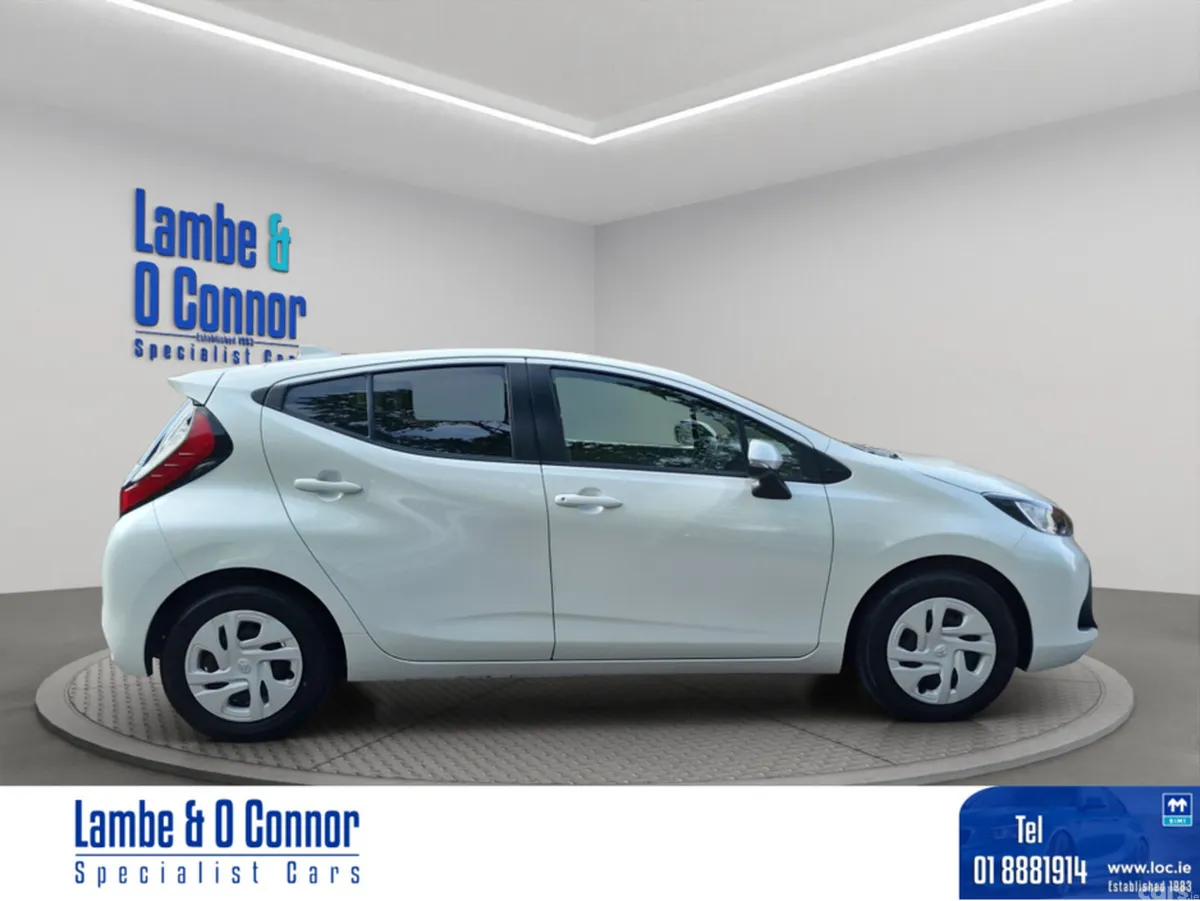 Toyota Aqua Hatchback, Petrol Hybrid, 2021, White