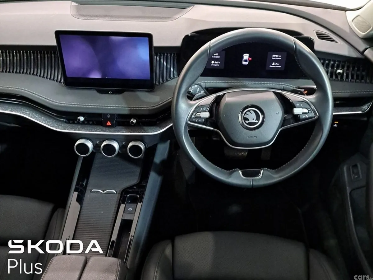 Skoda Superb Saloon, Diesel, 2024, Grey