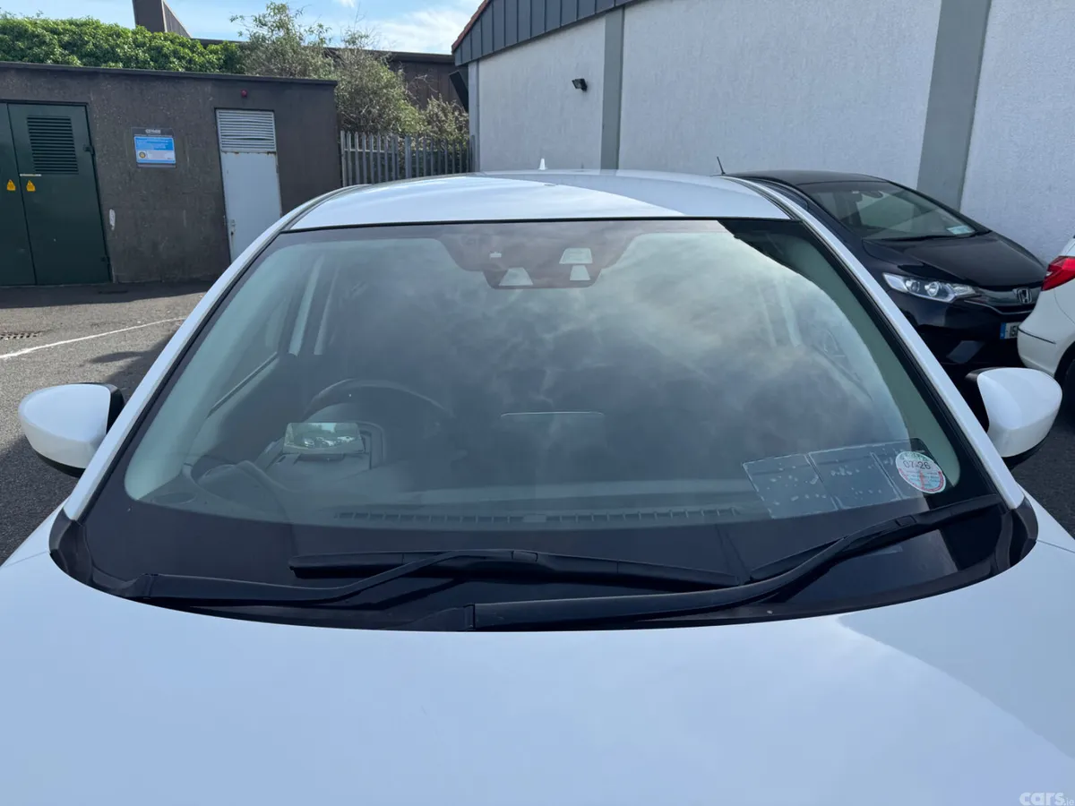 Mazda Demio Hatchback, Diesel, 2016, White