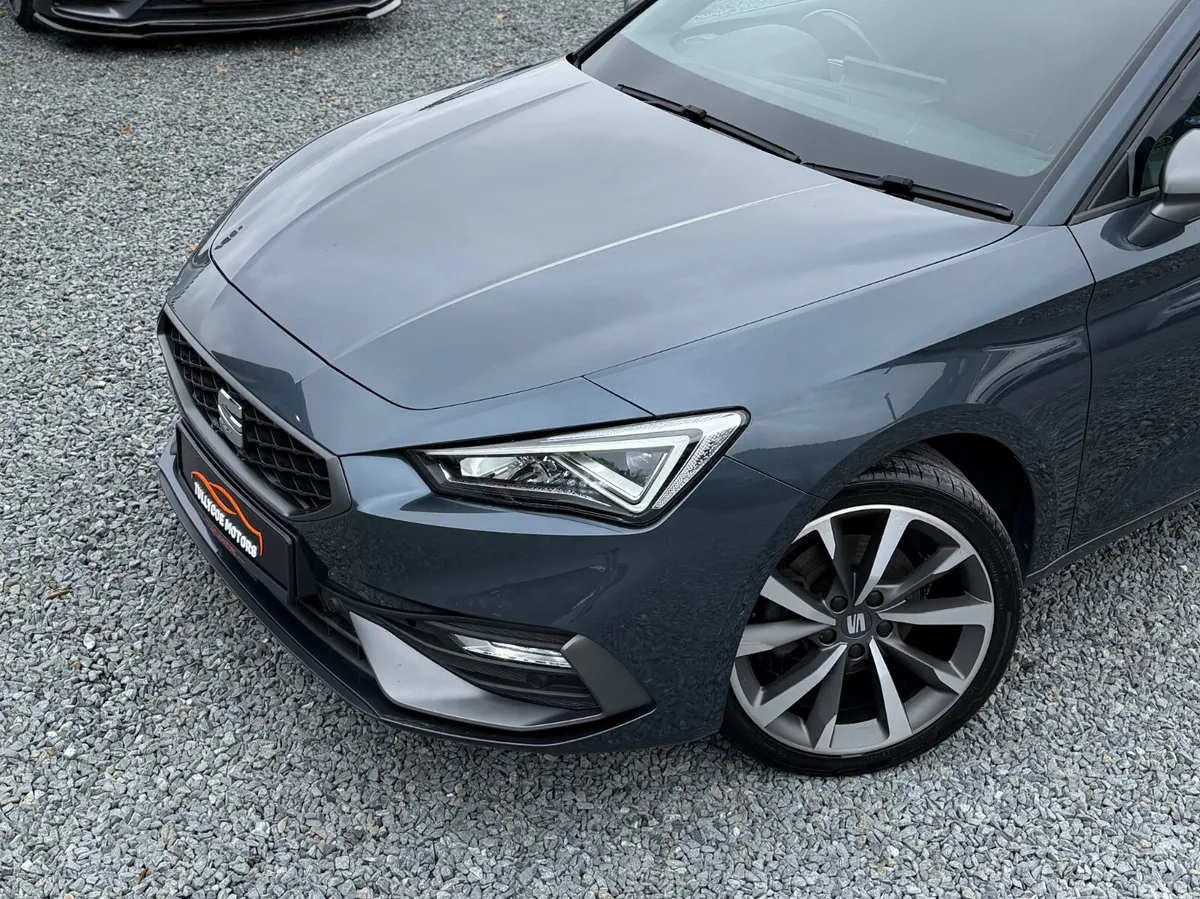SEAT Leon Hatchback, Diesel, 2020, Grey