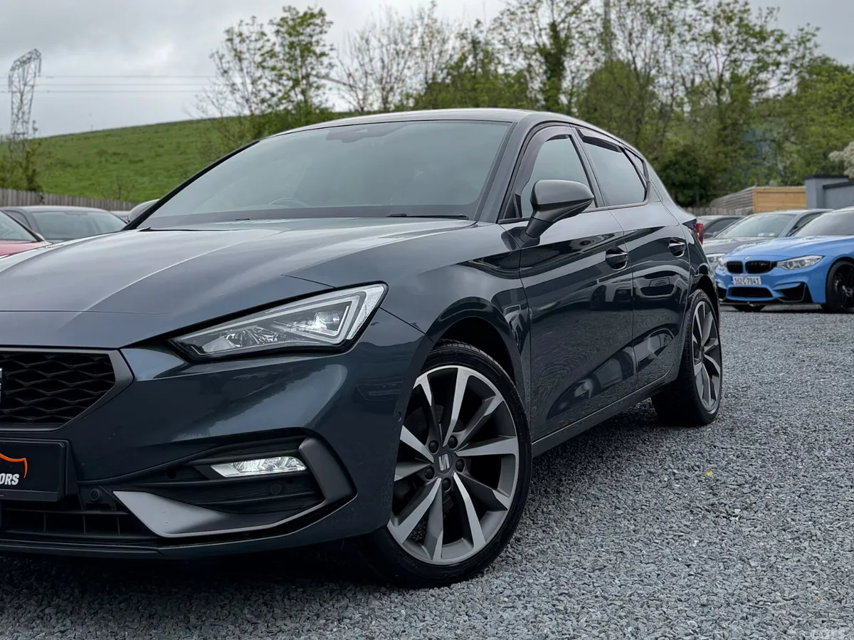 SEAT Leon Hatchback, Diesel, 2020, Grey