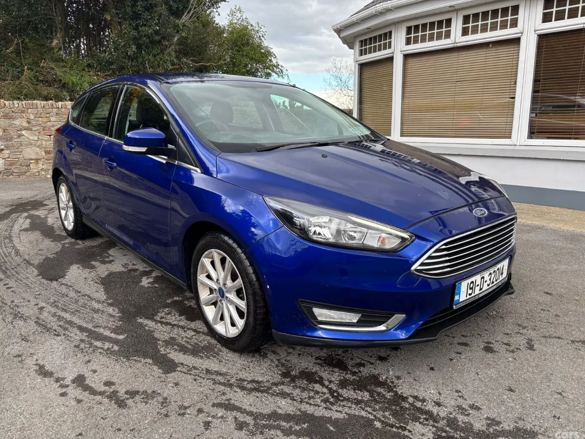 Ford Focus Hatchback, Petrol, 2019, Blue
