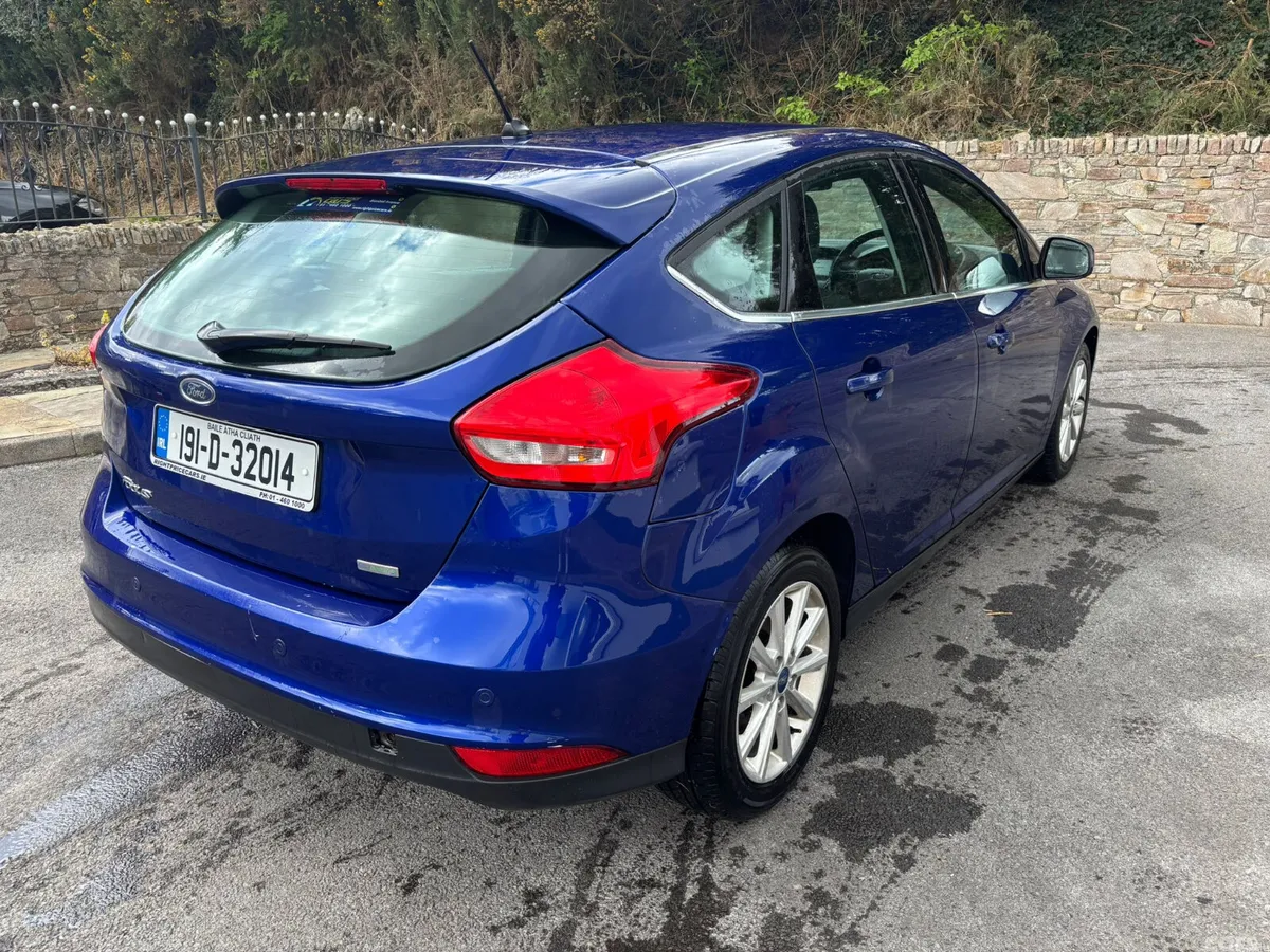 Ford Focus Hatchback, Petrol, 2019, Blue