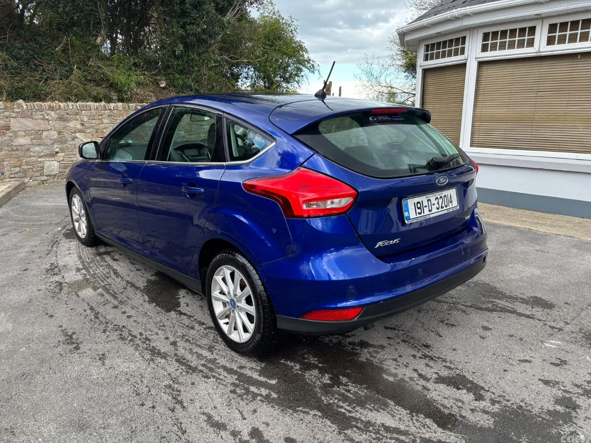 Ford Focus Hatchback, Petrol, 2019, Blue