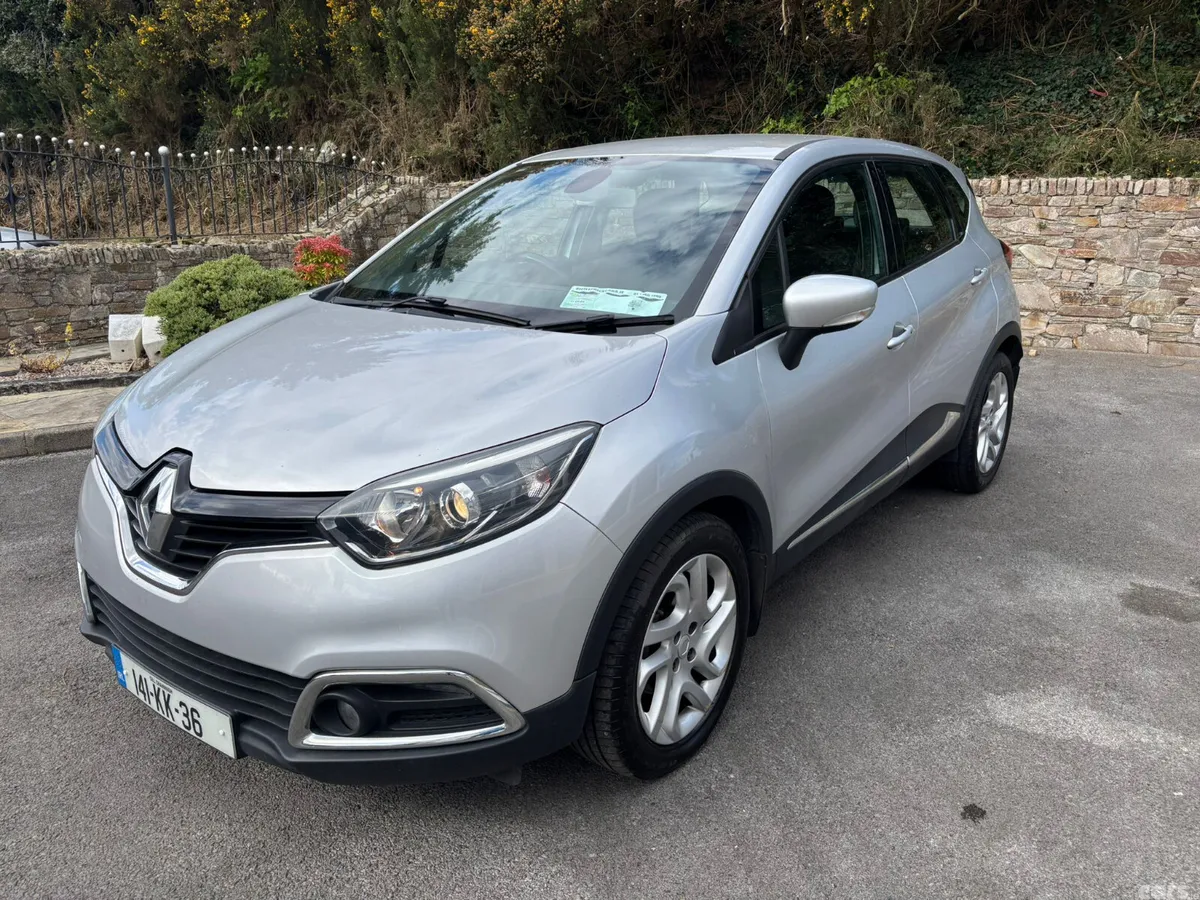 Renault Captur Hatchback, Diesel, 2014, Silver