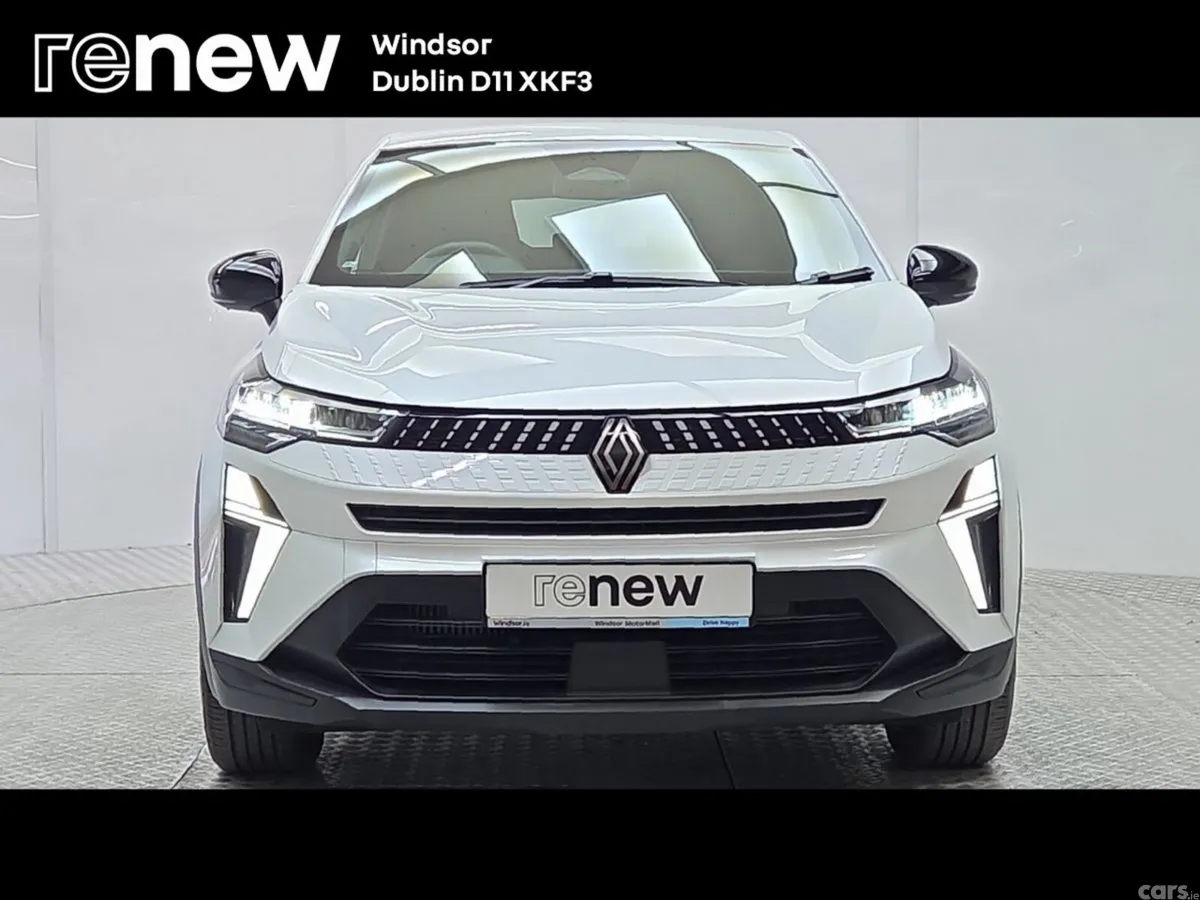 Renault Captur Hatchback, Petrol, 2025, White
