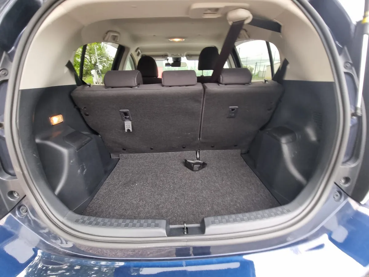 Toyota Aqua Hatchback, Petrol Hybrid, 2019, Blue