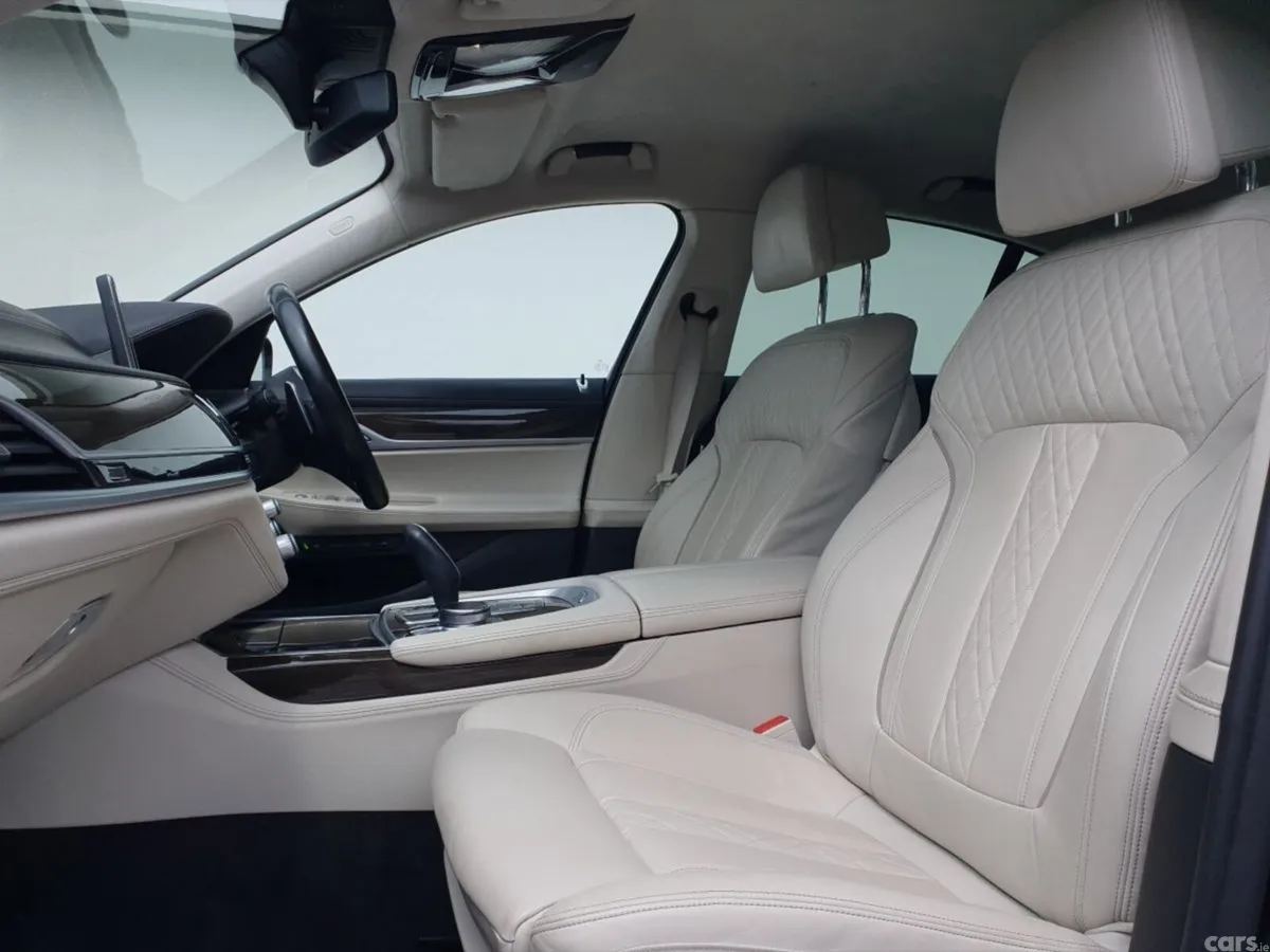 BMW 7-Series Saloon, Diesel, 2019, Black