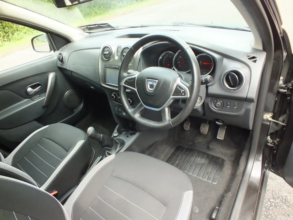 Dacia Sandero Stepway Hatchback, Petrol, 2018, Black