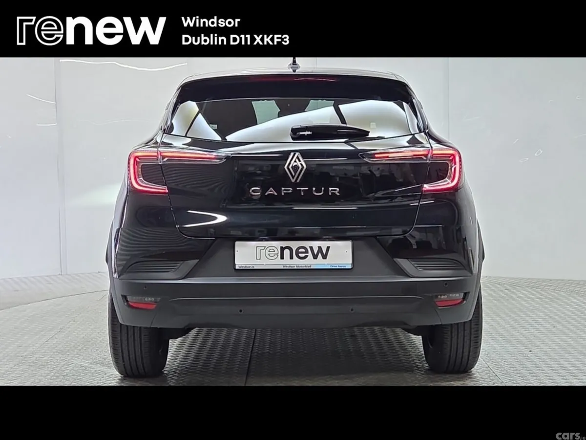 Renault Captur Hatchback, Petrol, 2025, Black