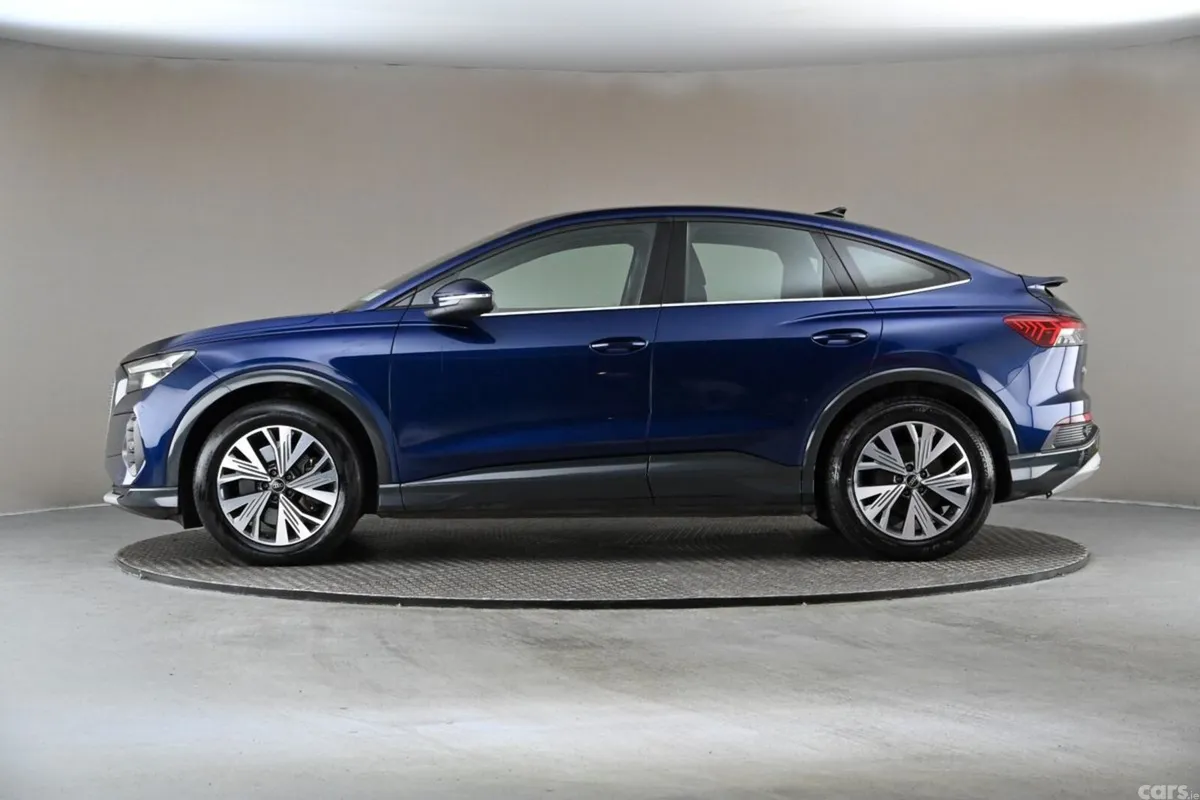 Audi Q4 e-tron SUV, Electric, 2023, Blue
