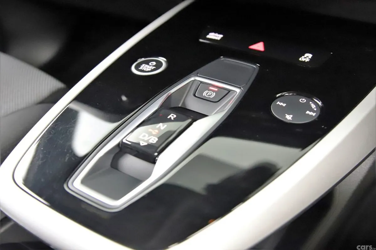 Audi Q4 e-tron SUV, Electric, 2023, Blue