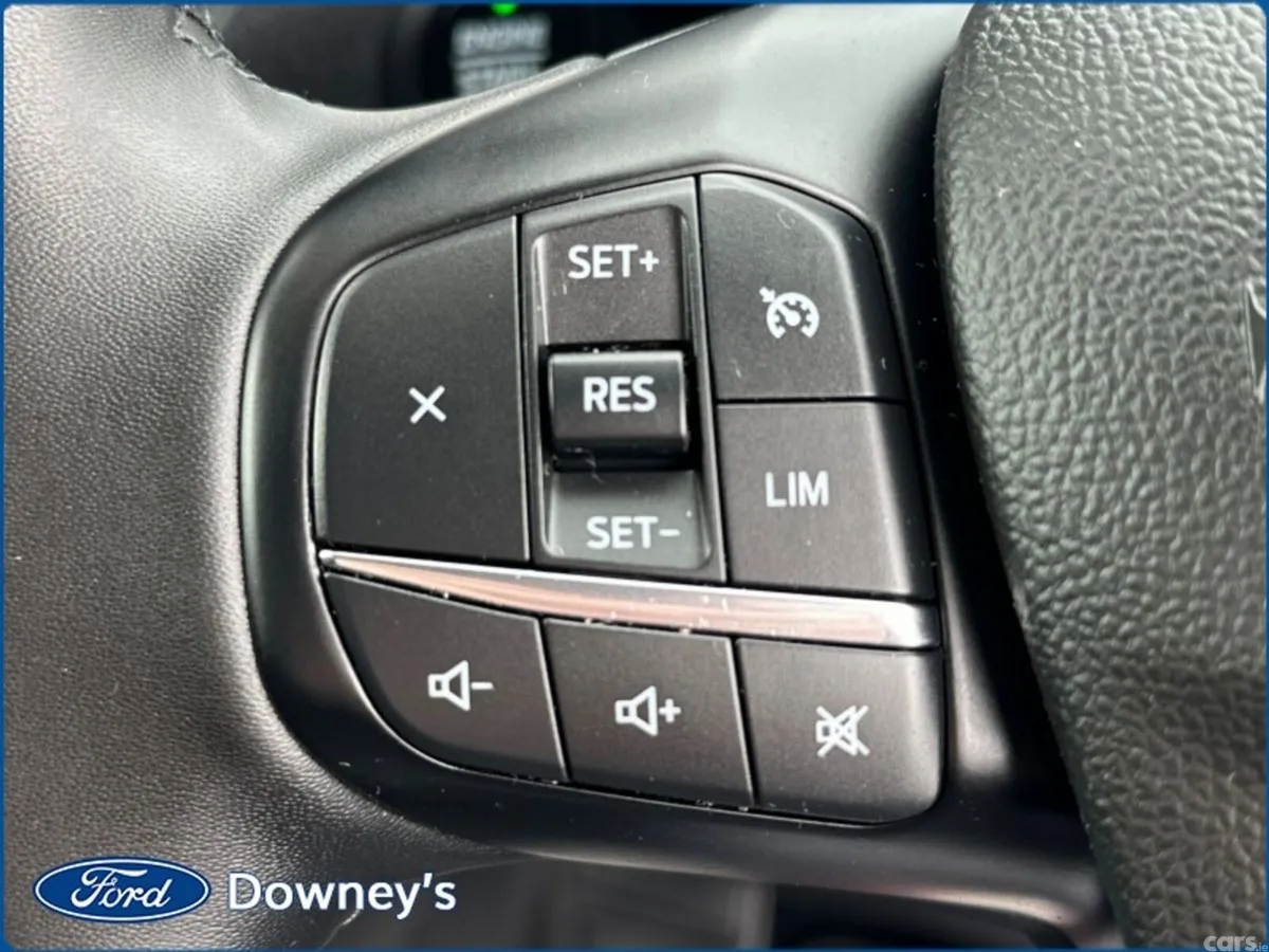Ford Kuga SUV, Petrol Hybrid, 2024, Grey